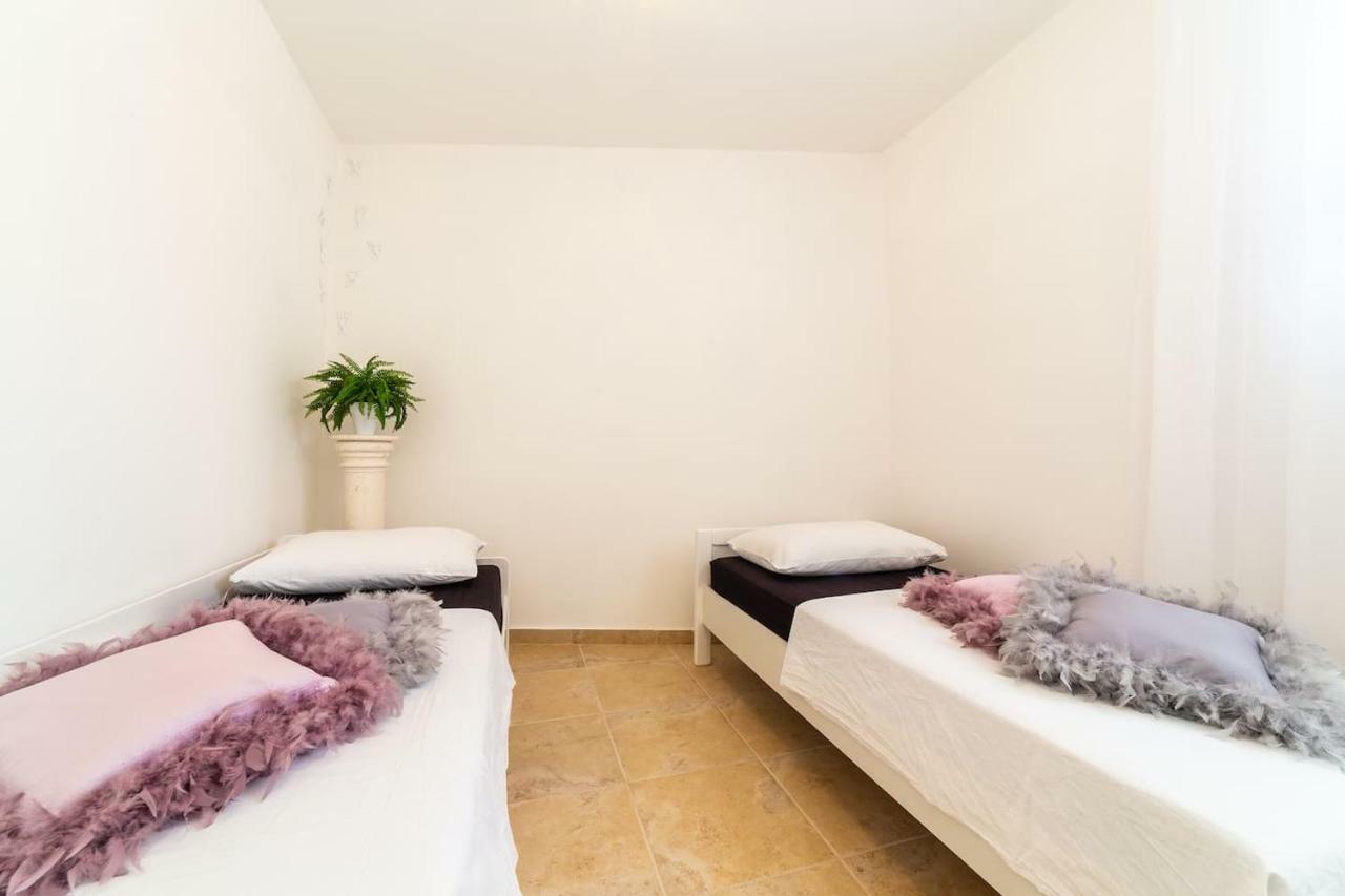 Ln New Apartment Split Ngoại thất bức ảnh